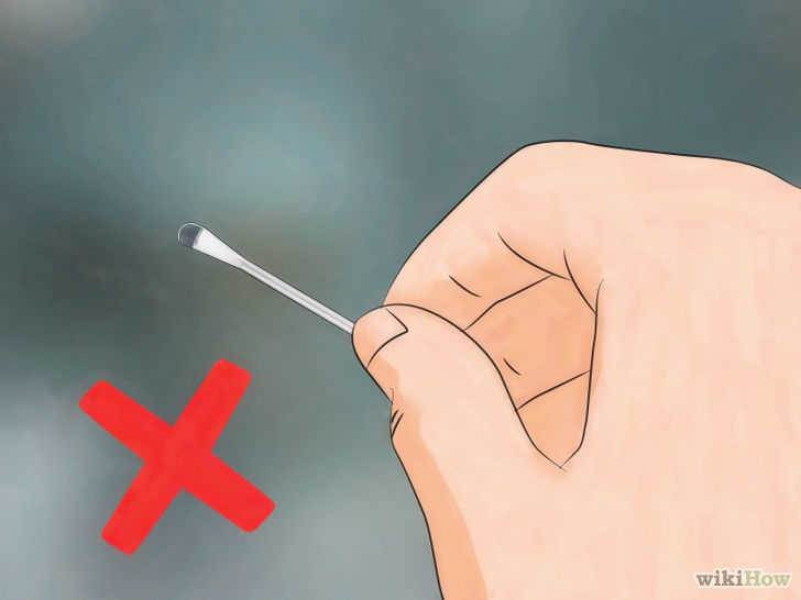 Как вытащить комара из уха