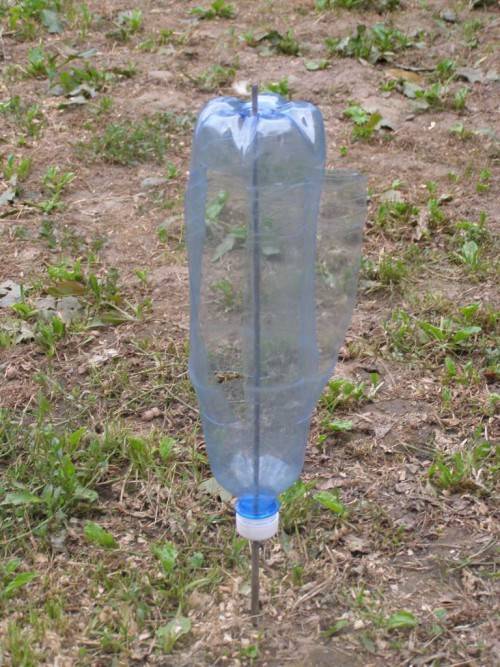 Отпугиватель кротов своими руками из пластиковых бутылок: пошаговая инструкция, схемы, фото